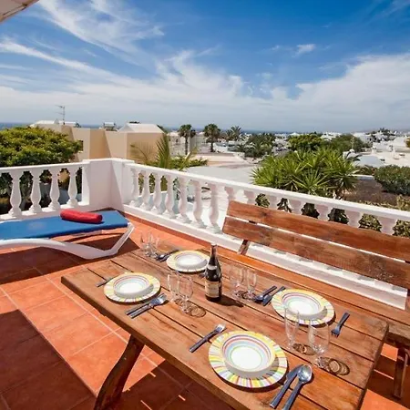 Vila Puerto Del Carmen Sleeps 6 Pool Wifi *
